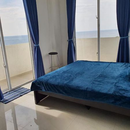 New 2 Bedroom Apartment, 100M Away From The Beach Dehiwala-Mount Lavinia Bagian luar foto
