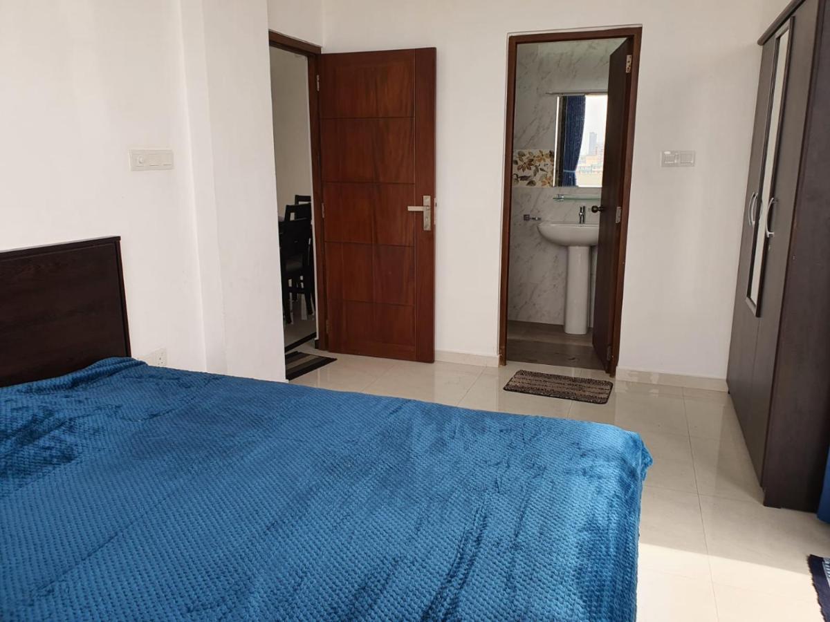 New 2 Bedroom Apartment, 100M Away From The Beach Dehiwala-Mount Lavinia Bagian luar foto