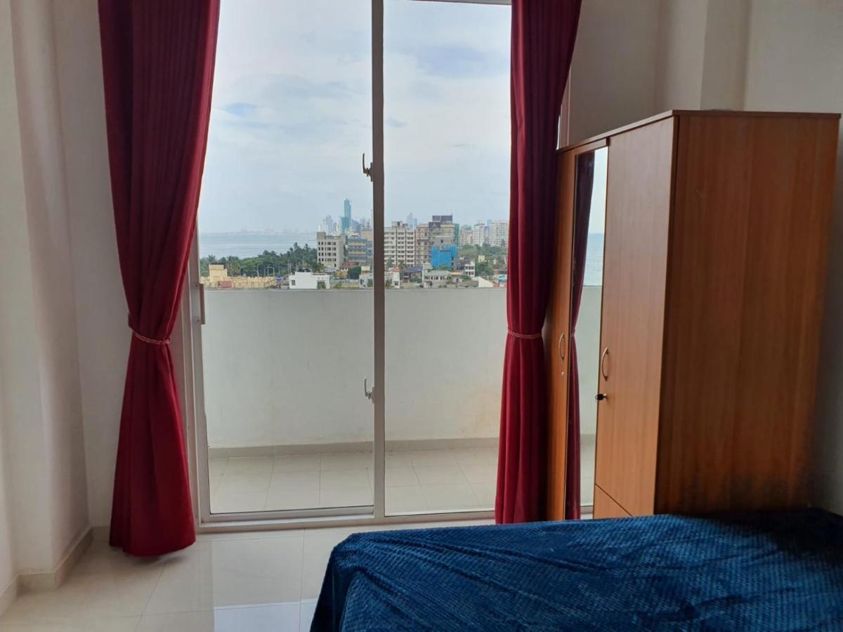 New 2 Bedroom Apartment, 100M Away From The Beach Dehiwala-Mount Lavinia Bagian luar foto